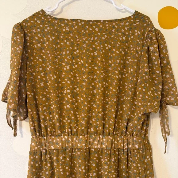 Piper & Scoot Floral Mustard Midi Button Up V Neck Dress - Picture 9 of 14